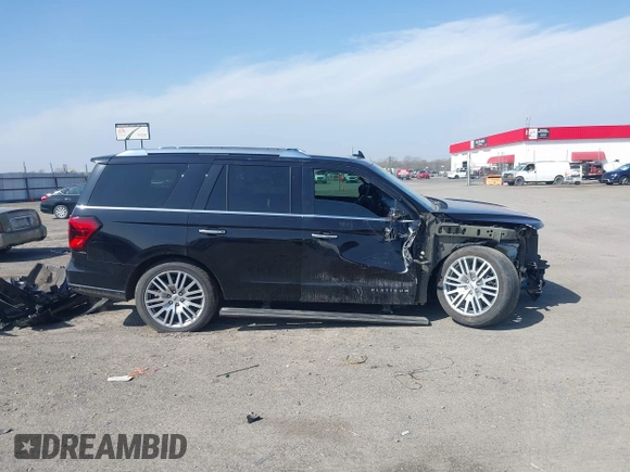 2022 Ford Expedition Platinum with VIN 1FMJU1MT0NEA10620, listed as a IAAI auction lot 41753686 with 58,709 mi miles and . Bid and sale history available at DreamBid. Image 14.