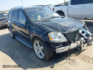 2009 Mercedes-Benz GL-Class 5.5L with VIN 4JGBF86E59A498918, listed as a IAAI auction lot 40603852 with 226,239 mi miles. Bid and sale history available at carsss.com. Image 1.