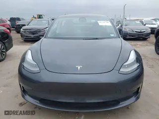 2022 Tesla Model 3 Performance with VIN 5YJ3E1EC9NF130410, listed as a IAAI auction lot 41711708 with 26,937 mi miles. Bid and sale history available at carsss.com. Image 13.