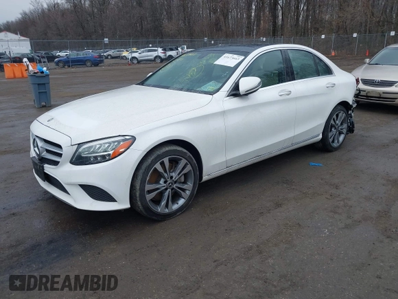 2019 Mercedes-Benz C 300 with VIN 55SWF8EB1KU293427, listed as a IAAI auction lot 41673663 with 61,295 mi miles and . Bid and sale history available at carsss.com. Image 17.
