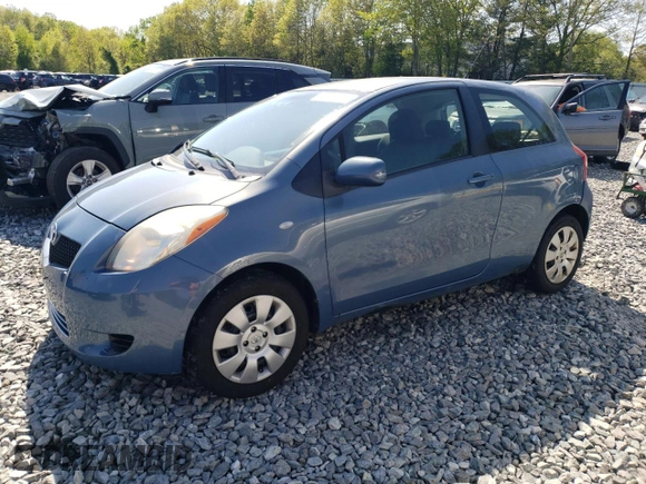 2007 Toyota Yaris with VIN JTDJT923275134917, listed as a Copart auction lot 56901845 with 100,574 mi miles and Clean Title. Bid and sale history available at DreamBid. Image 1.