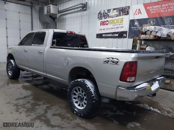 2010 Dodge Ram 2500 TRX with VIN 3D7UT2CLXAG122930, listed as a IAAI auction lot 41307319 with 243,718 mi miles. Bid and sale history available at carsss.com. Image 3.