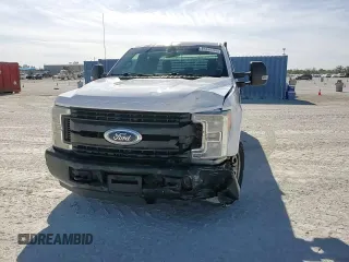 2017 Ford F-250 XLT with VIN 1FT7X2A62HED58949, listed as a Copart auction lot 87356484 with 180,805 mi miles and Salvage title. Bid and sale history available at DreamBid. Image 13.