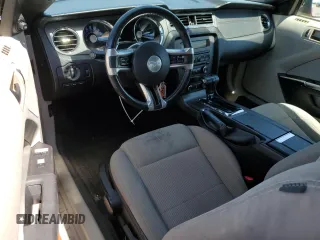 2011 Ford Mustang V6 с VIN 1ZVBP8EM2B5159443, выставлен на аукционе Copart как лот 58495155 с пробегом 114 327 миль миль и Списание • Salvage title. История ставок и продаж доступна на DreamBid. Изображение 8.