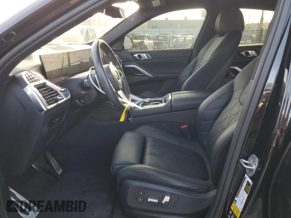 2024 BMW X6 xDrive40i with VIN 5UX33EX02R9U49162, listed as a Copart auction lot 85107534 with 14,888 mi miles and Salvage Title. Bid and sale history available at carsss.com. Image 7.