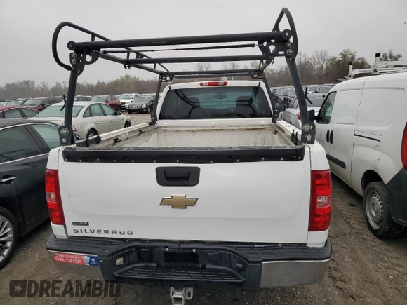 2008 Chevrolet Silverado 1500 LT w/2LT with VIN 1GCEC190X8E122966, listed as a Copart auction lot 79776574 with 396,235 mi miles and Clean Title. Bid and sale history available at carsss.com. Image 6.