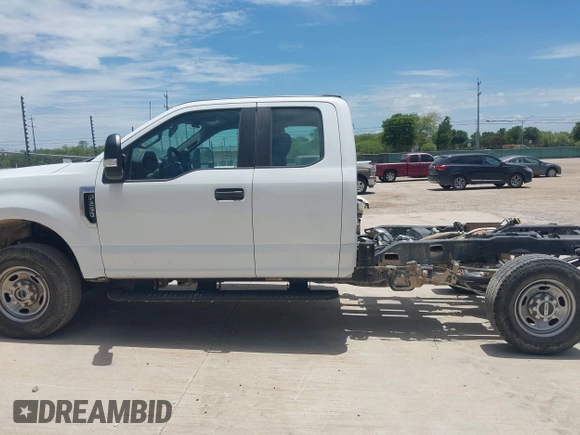 2022 Ford F-250 XL with VIN 1FD7X2B68NEF85052, listed as a IAAI auction lot 42735798 with 152,591 mi miles and . Bid and sale history available at DreamBid. Image 14.