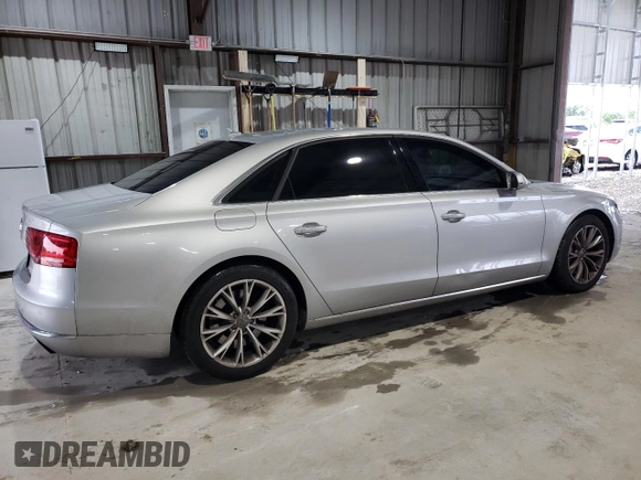 2012 Audi A8 z VIN WAURVAFD4CN038599, wystawiony jako Copart lot #59554025 z przebiegiem 93 334 mil mil oraz Szkoda całkowita • Salvage title. Historia ofert i sprzedaży dostępna na DreamBid. Obrazek 3.
