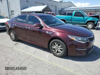 2017 Kia Optima LX z VIN 5XXGT4L33HG155090, wystawiony jako Copart lot #52758275 z przebiegiem 126 596 mil mil oraz Szkoda całkowita • Salvage title. Historia ofert i sprzedaży dostępna na DreamBid. Obrazek 4.