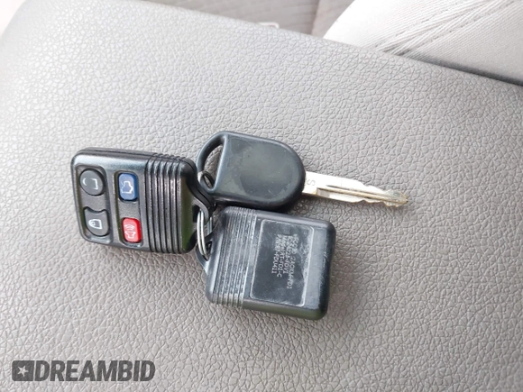 2006 Ford Explorer XLS with VIN 1FMEU62E86UA43780, listed as a IAAI auction lot 42067835 with 165,455 mi miles and . Bid and sale history available at DreamBid. Image 11.