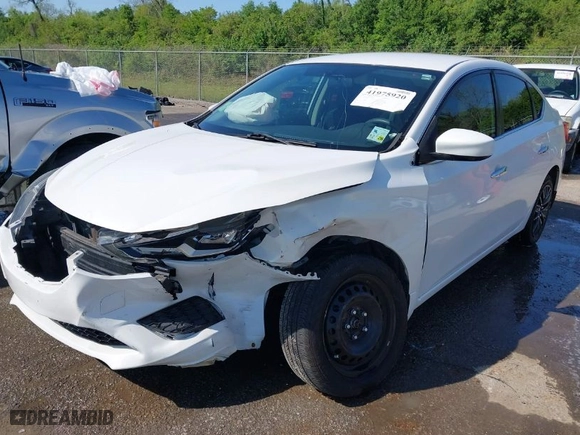 2016 Nissan Sentra SR with VIN 3N1AB7AP7GL677064, listed as a IAAI auction lot 41975920 with 77,805 mi miles. Bid and sale history available at carsss.com. Image 2.