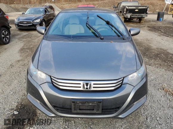 2011 Honda Insight with VIN JHMZE2H3XBS000841, listed as a Copart auction lot 45197415 with 227,297 mi miles and Salvage title. Bid and sale history available at DreamBid. Image 5.