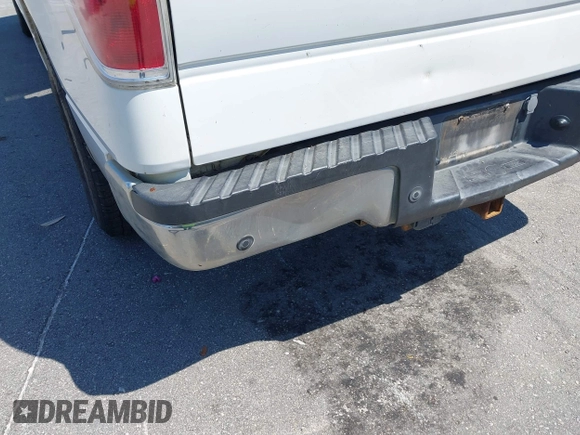 2014 Ford F-150 XL z VIN 1FTFW1CT8EKD07366, wystawiony jako IAAI lot #41941250 z przebiegiem 318 464 mil mil oraz . Historia ofert i sprzedaży dostępna na DreamBid. Obrazek 6.