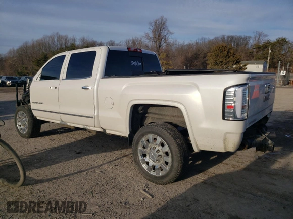 2019 GMC Sierra 2500HD Denali with VIN 1GT12SEY7KF221166, listed as a Copart auction lot 45409695 with 76,837 mi miles and Salvage Title. Bid and sale history available at carsss.com. Image 2.