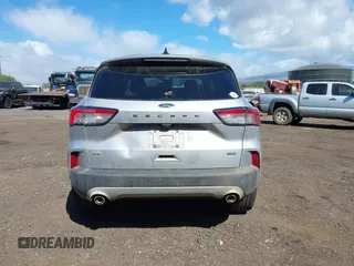 2020 Ford Escape SE Sport Hybrid with VIN 1FMCU0BZ3LUB70892, listed as a IAAI auction lot 41647671 with 38,691 mi miles and . Bid and sale history available at carsss.com. Image 15.