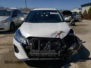 2024 Nissan Kicks SV with VIN 3N1CP5CV4RL473237, listed as a Copart auction lot 49705405 with 19,768 mi miles and Salvage Title. Bid and sale history available at DreamBid. Image 5.