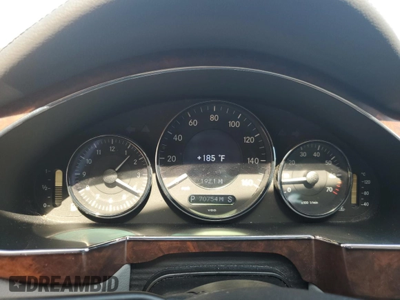 2006 Mercedes-Benz CLS-Class with VIN WDDDJ75X86A024956, listed as a Copart auction lot 75820984 with 70,754 mi miles and Salvage Title. Bid and sale history available at carsss.com. Image 9.