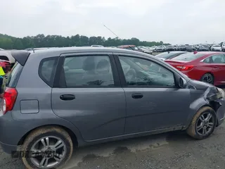 2011 Chevrolet Aveo 1LT with VIN KL1TD6DE6BB240422, listed as a IAAI auction lot 42288632 with 191,758 mi miles and . Bid and sale history available at DreamBid. Image 13.