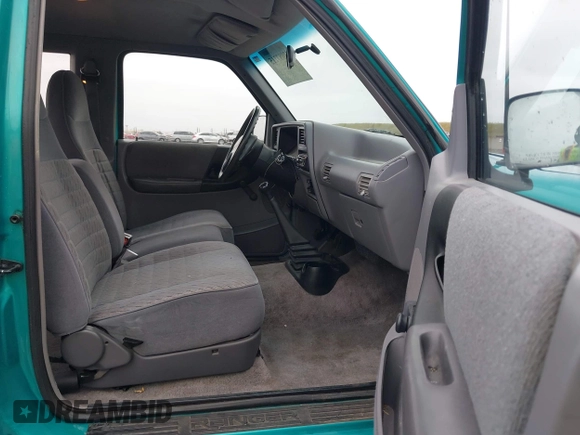 1994 Ford Ranger Splash with VIN 1FTCR14U5RPB01691, listed as a IAAI auction lot 42087715 with 202,424 mi miles. Bid and sale history available at carsss.com. Image 5.