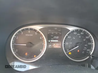 2021 Nissan Kicks S z VIN 3N1CP5BV6ML498702, wystawiony jako Copart lot #52186655 z przebiegiem 50 473 mil mil oraz Szkoda całkowita • Salvage title. Historia ofert i sprzedaży dostępna na DreamBid. Obrazek 9.