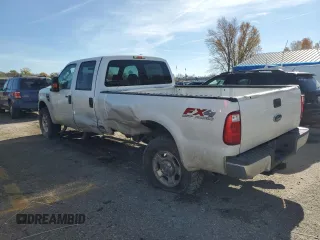 2010 Ford F-250 XL with VIN 1FTSW2BR8AEA98486, listed as a Copart auction lot 81964114 with 240,827 mi miles and Salvage title. Bid and sale history available at DreamBid. Image 2.