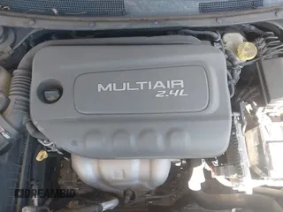 2015 Chrysler 200 Limited with VIN 1C3CCCAB0FN660612, listed as a IAAI auction lot 42015706 with 148,304 mi miles and . Bid and sale history available at DreamBid. Image 10.