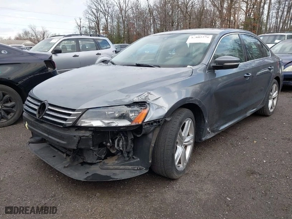 2014 Volkswagen Passat SE w/Sunroof with VIN 1VWBT7A3XEC069637, listed as a IAAI auction lot 41802276 with 119,945 mi miles. Bid and sale history available at carsss.com. Image 2.