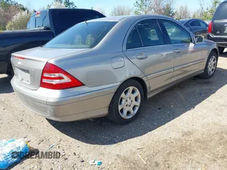2006 Mercedes-Benz C 280 Luxury with VIN WDBRF54H26A892630, listed as a IAAI auction lot 41733945 with 193,041 mi miles and . Bid and sale history available at DreamBid. Image 4.