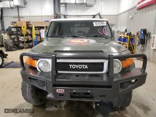 2010 Toyota FJ Cruiser with VIN JTEBU4BF6AK074255, listed as a Copart auction lot 50103905 with 130,373 mi miles and Clean Title. Bid and sale history available at carsss.com. Image 5.