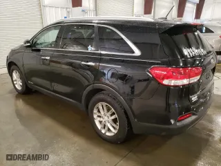 2017 Kia Sorento LX V6 with VIN 5XYPGDA58HG196318, listed as a Copart auction lot 50960985 with 227,635 mi miles and Salvage Title. Bid and sale history available at carsss.com. Image 2.