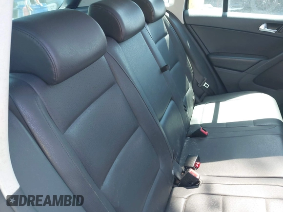 2011 Volkswagen Tiguan SE with VIN WVGBV7AX8BW514320, listed as a IAAI auction lot 42138794 with 76,079 mi miles and . Bid and sale history available at DreamBid. Image 8.