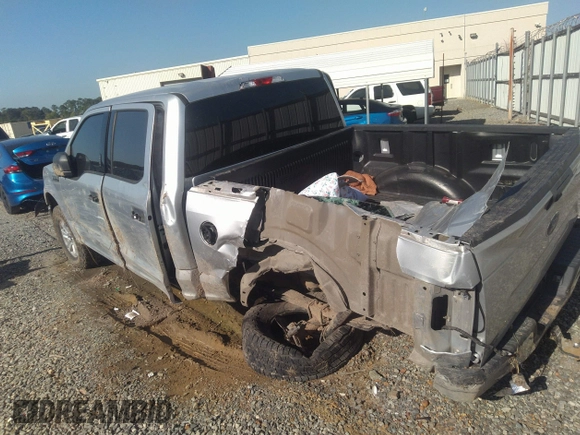 2018 Ford F-150 XL with VIN 1FTEW1EG6JFD14007, listed as a IAAI auction lot 36180966 with 124,521 mi miles and . Bid and sale history available at DreamBid. Image 6.
