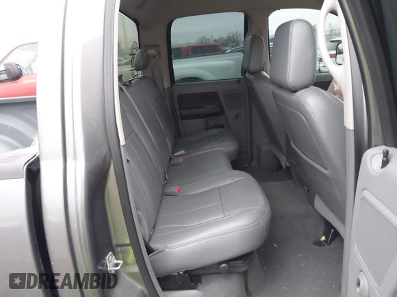 2007 Dodge 2500 SLT with VIN 3D7KR28AX7G833968, listed as a IAAI auction lot 41503866 with 172,958 mi miles and . Bid and sale history available at carsss.com. Image 8.
