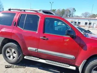 2011 Nissan Xterra S z VIN 5N1AN0NW2BC512682, wystawiony jako IAAI lot #41441535 z przebiegiem 210 222 mil mil oraz . Historia ofert i sprzedaży dostępna na DreamBid. Obrazek 13.