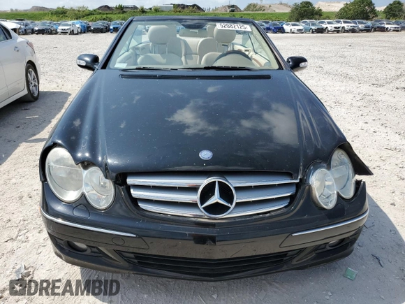 2008 Mercedes-Benz CLK 350 с VIN WDBTK56F18F244120, выставлен на аукционе Copart как лот 52082125 с пробегом 50 101 миль миль и На запчасти • Non repairable. История ставок и продаж доступна на DreamBid. Изображение 5.
