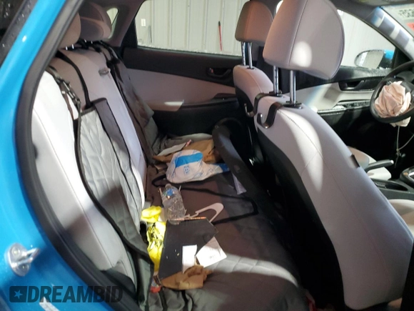 2022 Hyundai Kona SEL with VIN KM8K62ABXNU916683, listed as a Copart auction lot 44970635 with 35,543 mi miles and Salvage Title. Bid and sale history available at DreamBid. Image 12.