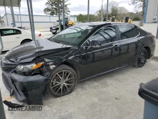 2022 Toyota Camry SE with VIN 4T1G11AK4NU631251, listed as a Copart auction lot 49488915 with 67,900 mi miles and Salvage Title. Bid and sale history available at carsss.com. Image 1.