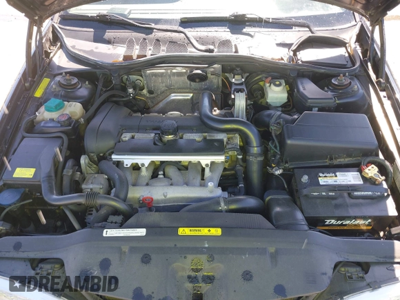 2004 Volvo C70 with VIN YV1NC63D64J045033, listed as a IAAI auction lot 41774626 with 77,819 mi miles. Bid and sale history available at carsss.com. Image 10.