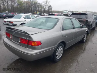 2000 Toyota Camry CE with VIN 4T1BG22K4YU678040, listed as a IAAI auction lot 42012146 with 112,714 mi miles. Bid and sale history available at carsss.com. Image 4.