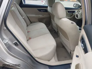 2013 Nissan Altima 2.5 S with VIN 1N4AL3AP8DC295819, listed as a IAAI auction lot 42091322 with 196,220 mi miles. Bid and sale history available at carsss.com. Image 8.