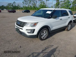 2017 Ford Police Interceptor Utility z VIN 1FM5K8AR3HGB93125, wystawiony jako IAAI lot #42276492 z przebiegiem Nie podano mil oraz . Historia ofert i sprzedaży dostępna na DreamBid. Obrazek 2.