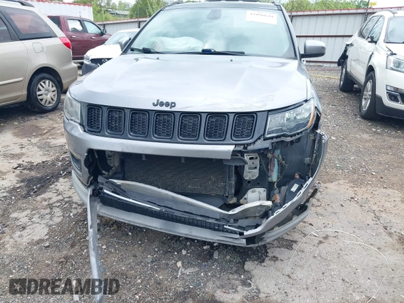 2018 Jeep Compass Latitude with VIN 3C4NJDBB8JT323967, listed as a IAAI auction lot 42096644 with 143,761 mi miles and . Bid and sale history available at DreamBid. Image 6.