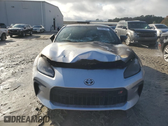 2023 Toyota GR86 Premium with VIN JF1ZNBE18P9757438, listed as a Copart auction lot 85905104 with 0 mi miles and Non Repairable. Bid and sale history available at carsss.com. Image 5.