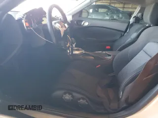 2020 Nissan 370Z Sport с VIN JN1AZ4EH9LM820190, выставлен на аукционе Copart как лот 56492055 с пробегом 55 241 миль миль и Списание • Salvage title. История ставок и продаж доступна на DreamBid. Изображение 7.
