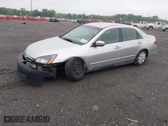 2007 Honda Accord LX z VIN 1HGCM56427A110840, wystawiony jako IAAI lot #42524805 z przebiegiem 196 933 mil mil oraz . Historia ofert i sprzedaży dostępna na DreamBid. Obrazek 2.