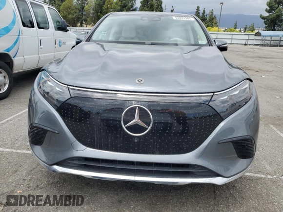 2023 Mercedes-Benz EQS 450+ z VIN 4JGDM2DB4PA008891, wystawiony jako Copart lot #53837585 z przebiegiem 24 325 mil mil oraz Szkoda całkowita • Salvage title. Historia ofert i sprzedaży dostępna na DreamBid. Obrazek 5.