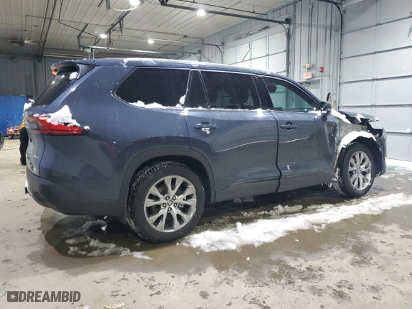 2024 Toyota Grand Highlander Hybrid XLE with VIN 5TDACAB59RS012958, listed as a Copart auction lot 42988885 with 15,567 mi miles and Salvage Title. Bid and sale history available at carsss.com. Image 3.