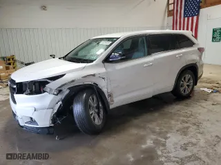 2015 Toyota Highlander LE with VIN 5TDBKRFH8FS198921, listed as a Copart auction lot 50288535 with 95,639 mi miles and Salvage Title. Bid and sale history available at carsss.com. Image 1.