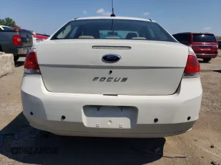 2009 Ford Focus S with VIN 1FAHP34N29W116208, listed as a Copart auction lot 67796844 with 110,235 mi miles and Clean Title. Bid and sale history available at carsss.com. Image 6.