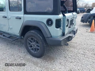 2024 Jeep Wrangler Willys with VIN 1C4PJXDG6RW331770, listed as a IAAI auction lot 41879849 with 6,100 mi miles and . Bid and sale history available at carsss.com. Image 19.